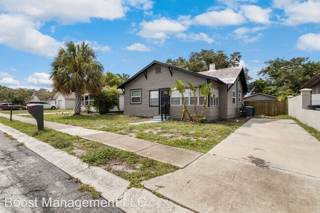 Building Photo - 4 br, 1 bath House - 1459 Pierce Street
