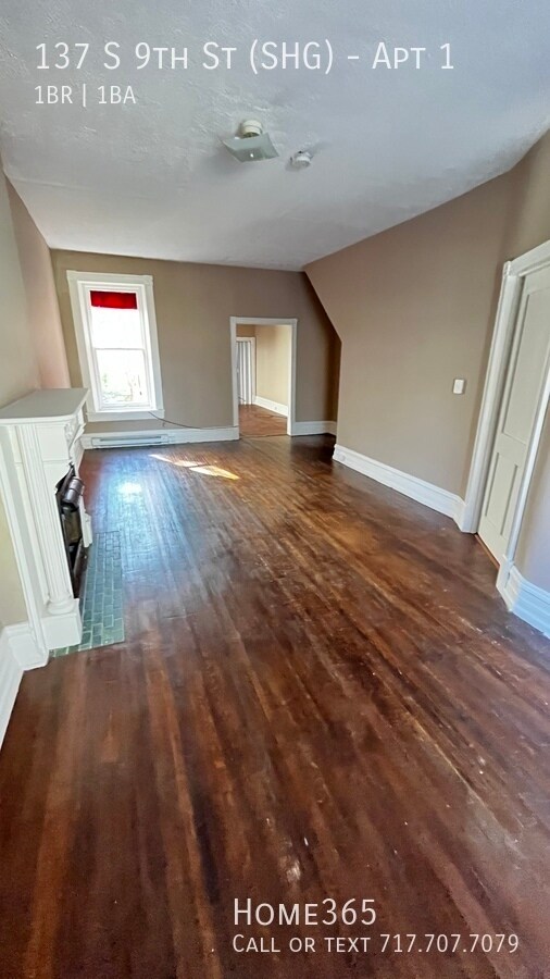 Building Photo - Beautifully Remodeled 1 Bedroom Apartment