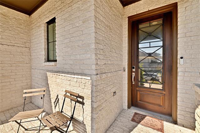 Building Photo - 8157 Mdw Vly Dr