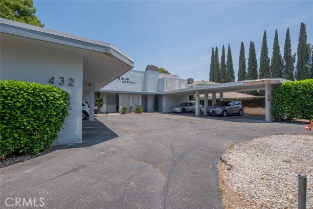 Foto del edificio - 432 S Sierra Madre Blvd