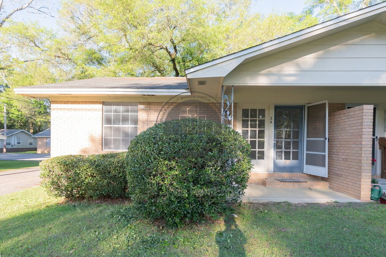 Photo - 3216 Jim Lee Road