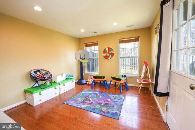 Foto del edificio - 1414 Bird Watch Ct