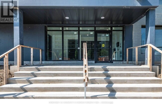 Building Photo - 181 Elmira Rd S