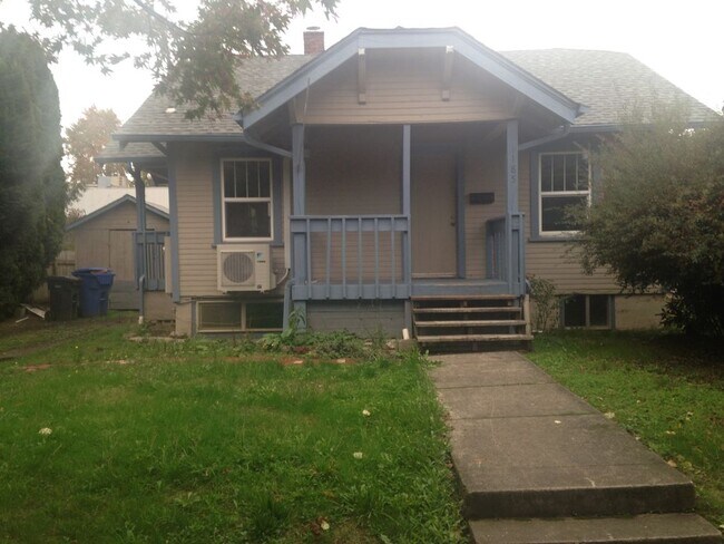 Building Photo - 1185 Jefferson St NE