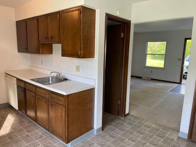 Foto del edificio - 4163 W Ridge Rd