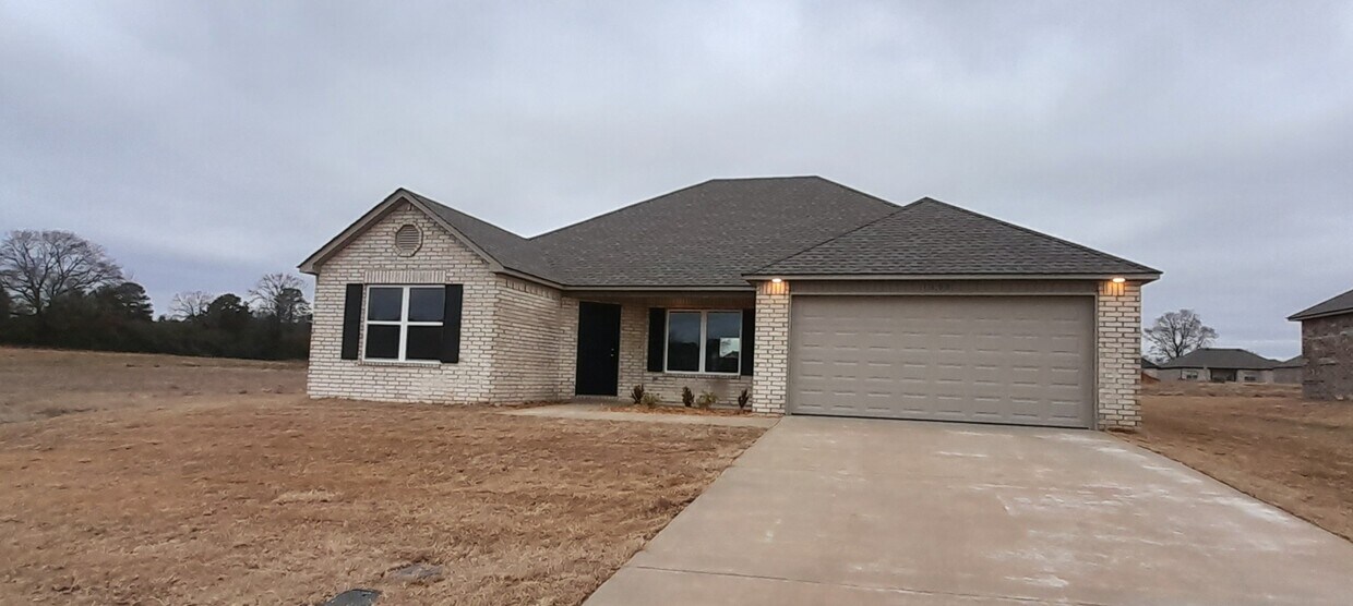 1309 Ridgefield Cir, Searcy, AR 72143 House Rental in Searcy, AR