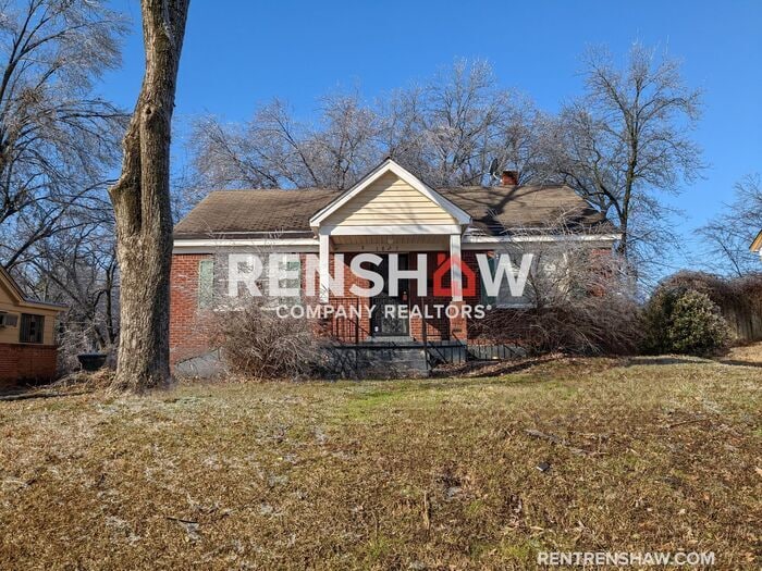 Upgraded 2 bed / 1 bath South Memphis House Rental in Memphis, TN