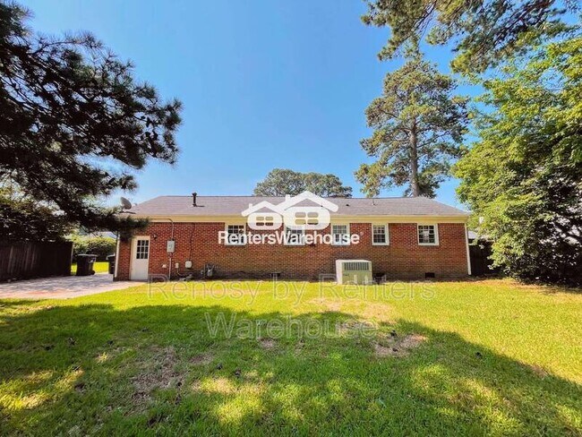 Foto del edificio - 2444 Tullibee Dr