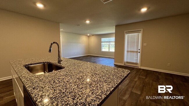 Building Photo - 11207 Elemis Dr