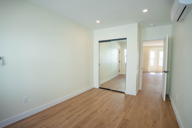 Foto del edificio - 1036 Westmoreland Ave
