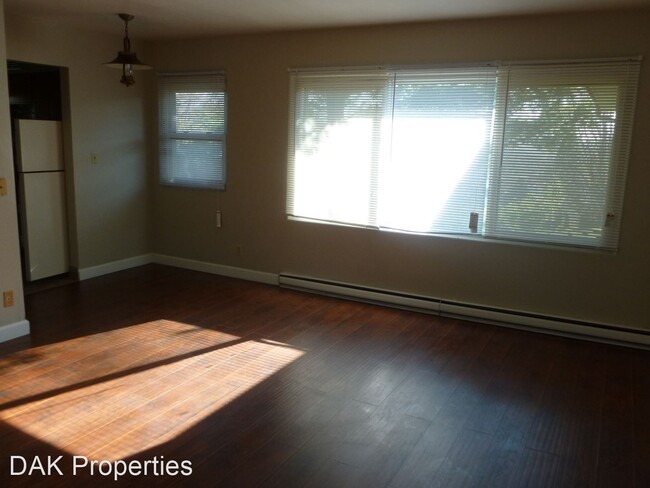 Foto del edificio - N87W16564-W16564 Appleton Ave