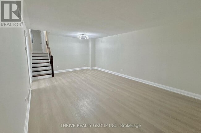 Building Photo - 645 Chiddington Ave