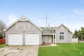 Building Photo - 6903 Hardwood Dr