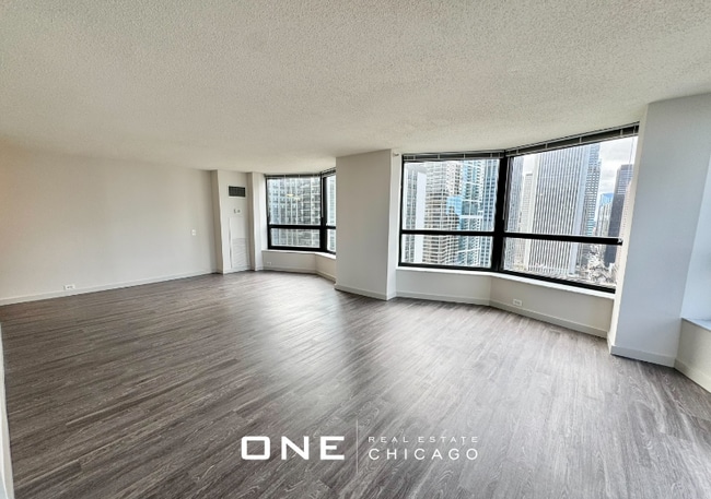 Foto del edificio - 190 N Harbor Dr