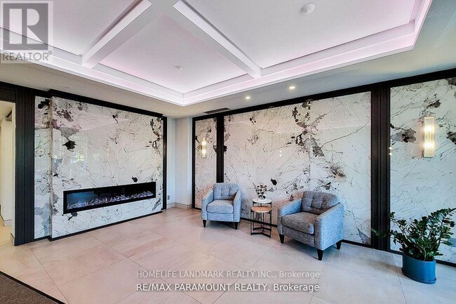 Building Photo - 2325 Central Park Dr