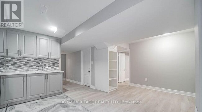 Building Photo - 11 Bellotti Crescent