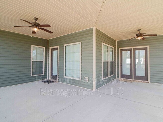 Building Photo - 1328 Vantage Ct