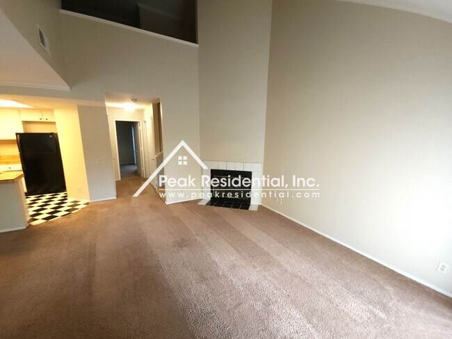 Foto del edificio - 1 br, 1 bath House - 5226 Hemlock Street #39