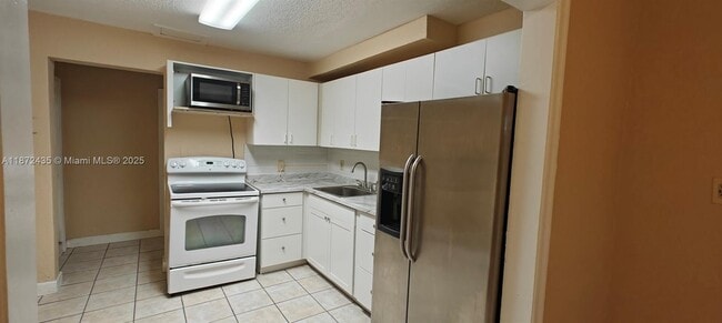 Foto del edificio - 2984 SW 15th Ave