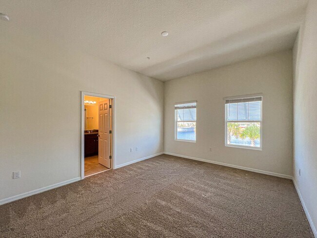 Foto del edificio - 10227 Highline Crest St.