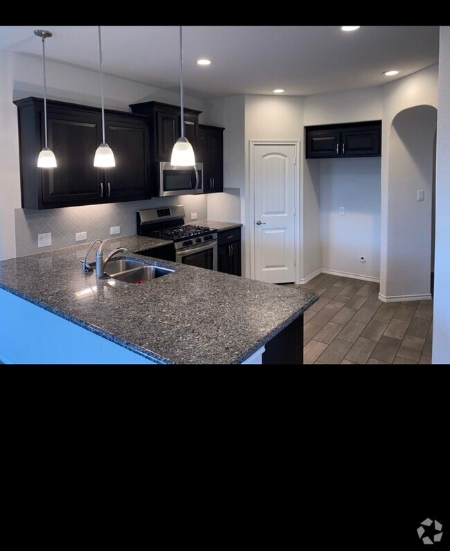 Building Photo - 10312 Lastrup Dr