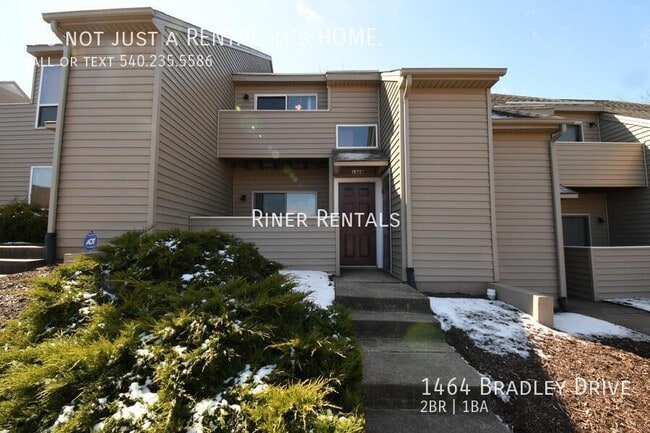 Photo - 1464 Bradley Dr Townhome