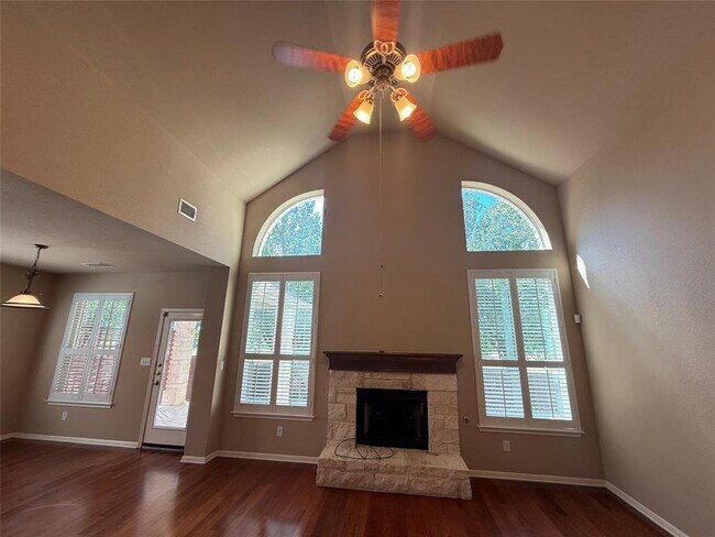 Foto del edificio - 9301 Castle Pines Dr
