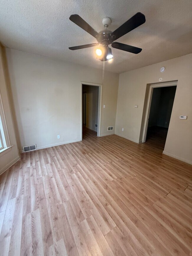 Foto del edificio - 1310 3rd Ave N