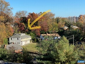 Building Photo - 104 Dunova Ct