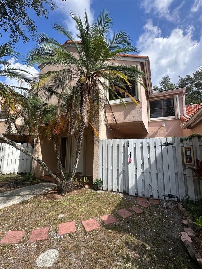 Building Photo - 11800 SW 80th St