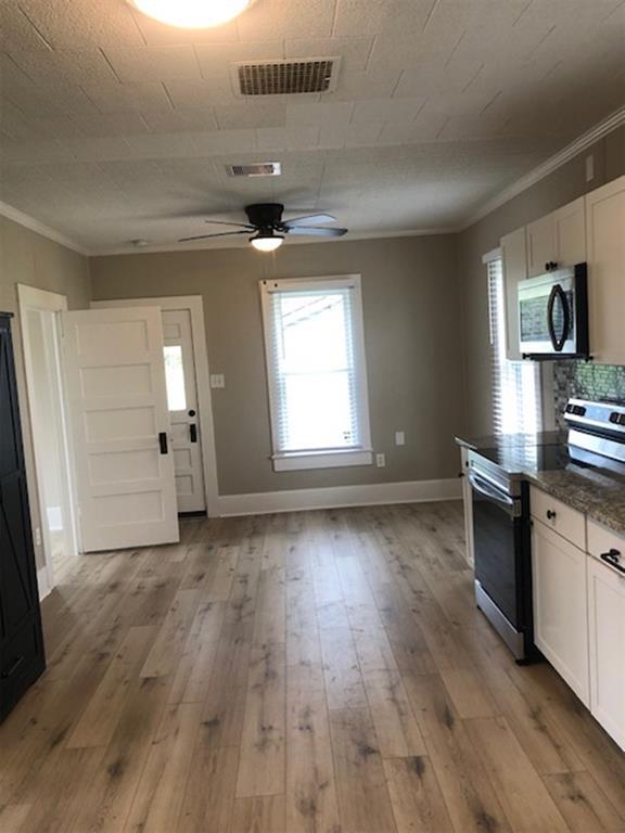 Foto del edificio - 3022 School St