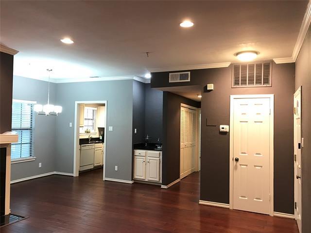 Foto del edificio - 6002 Auburndale Ave