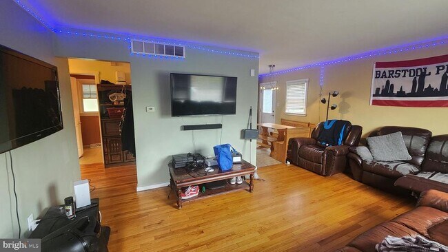 Foto del edificio - 804 Carpenter St