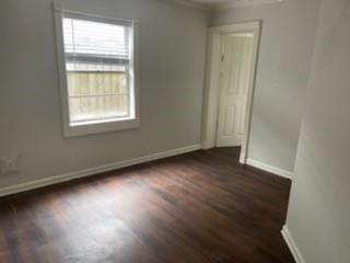 Building Photo - 215 Caplin St