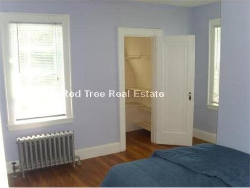 Building Photo - 52 Lane Park