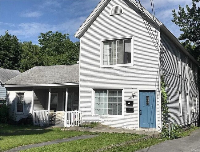 Building Photo - 629 lemoyne av