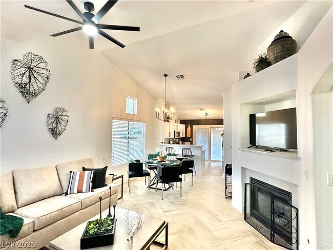 Foto del edificio - 1724 Pinion Mesa Ct