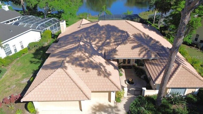 Building Photo - 4400 White Cedar Trail