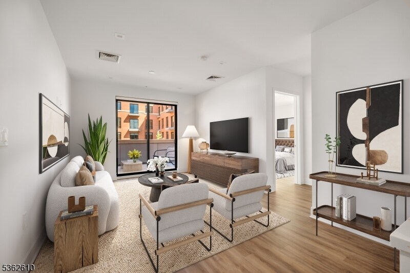 Foto principal - 52 Taylor Pl