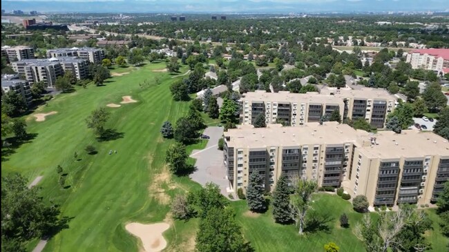 Building Photo - 14300 E Marina Dr