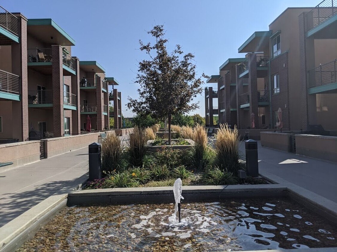 Foto principal - Luxury Louisville Condo- All Utilities Inc...