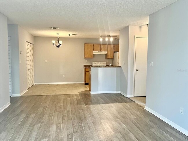 Foto del edificio - 10263 Gandy Blvd N