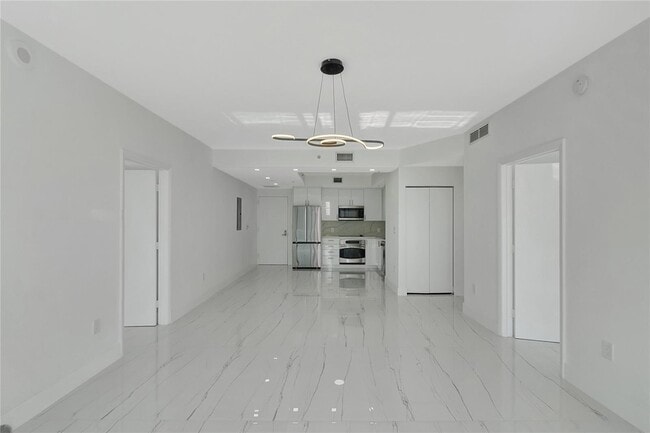 Foto del edificio - 90 SW 3rd St