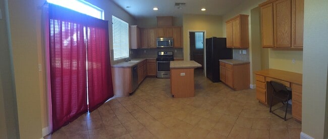 Foto del edificio - 2141 Buck River St