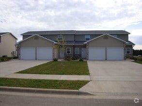 Building Photo - 620 Kozarek Ave