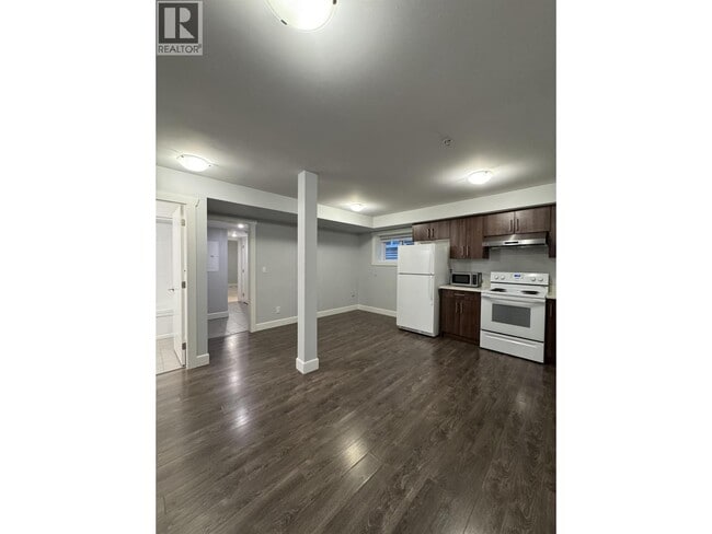 Building Photo - Basement-11718 236 STREET