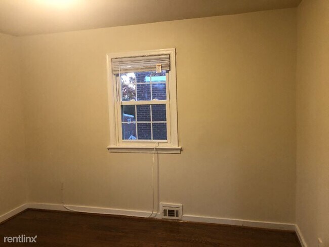 Building Photo - 2 br, 2 bath Townhome - 119 Trenton Pl