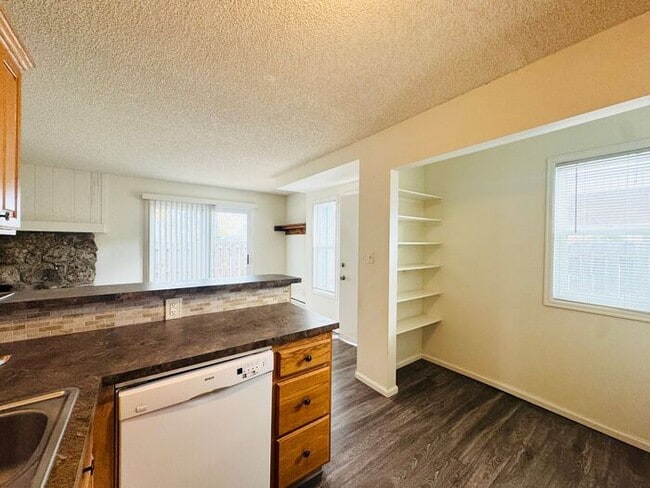 Building Photo - 3 Bedroom Condo In West Fort Collins