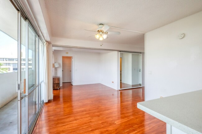 Foto del edificio - 439 Keoniana St