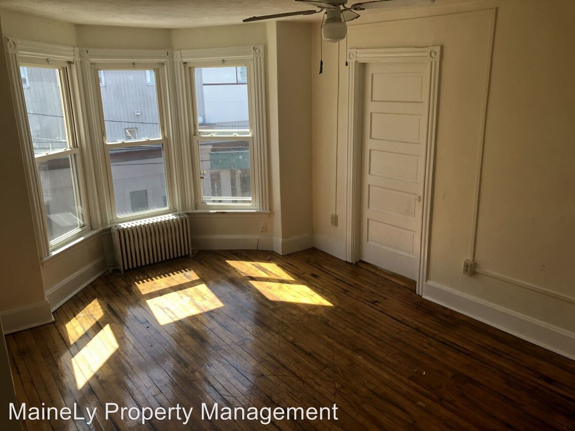 Foto principal - 27-27 Portland St
